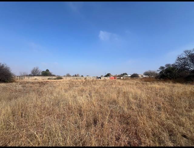 1,283M² VACANT LAND FOR SALE IN KOOKRUS